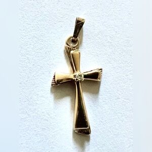 No available 

14K Yellow Gold Cross Pendant with Diamond 22x11mm ~1.08g